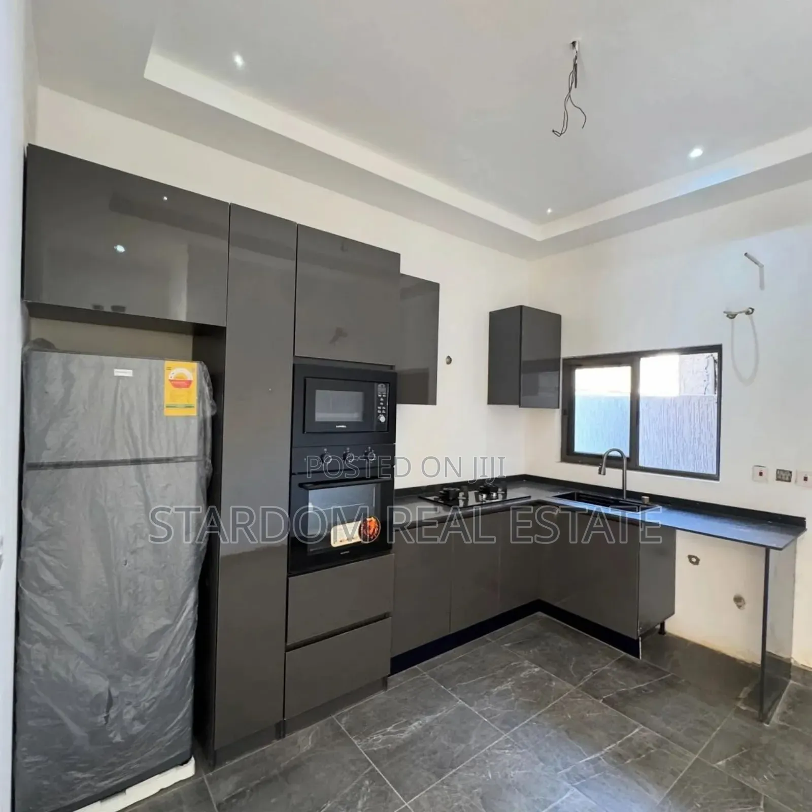 3bdrm Duplex in East Legon Hills for sale in East Legon