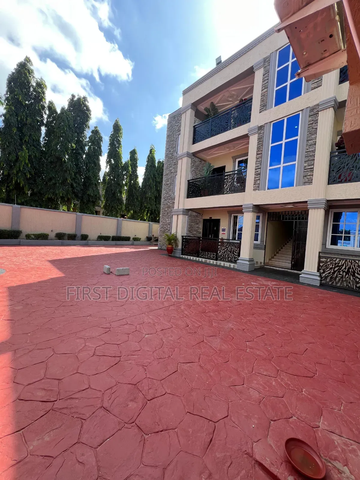 2 Bedroom Furnished Apartment for Rent at Redtop in Ga South Municipal