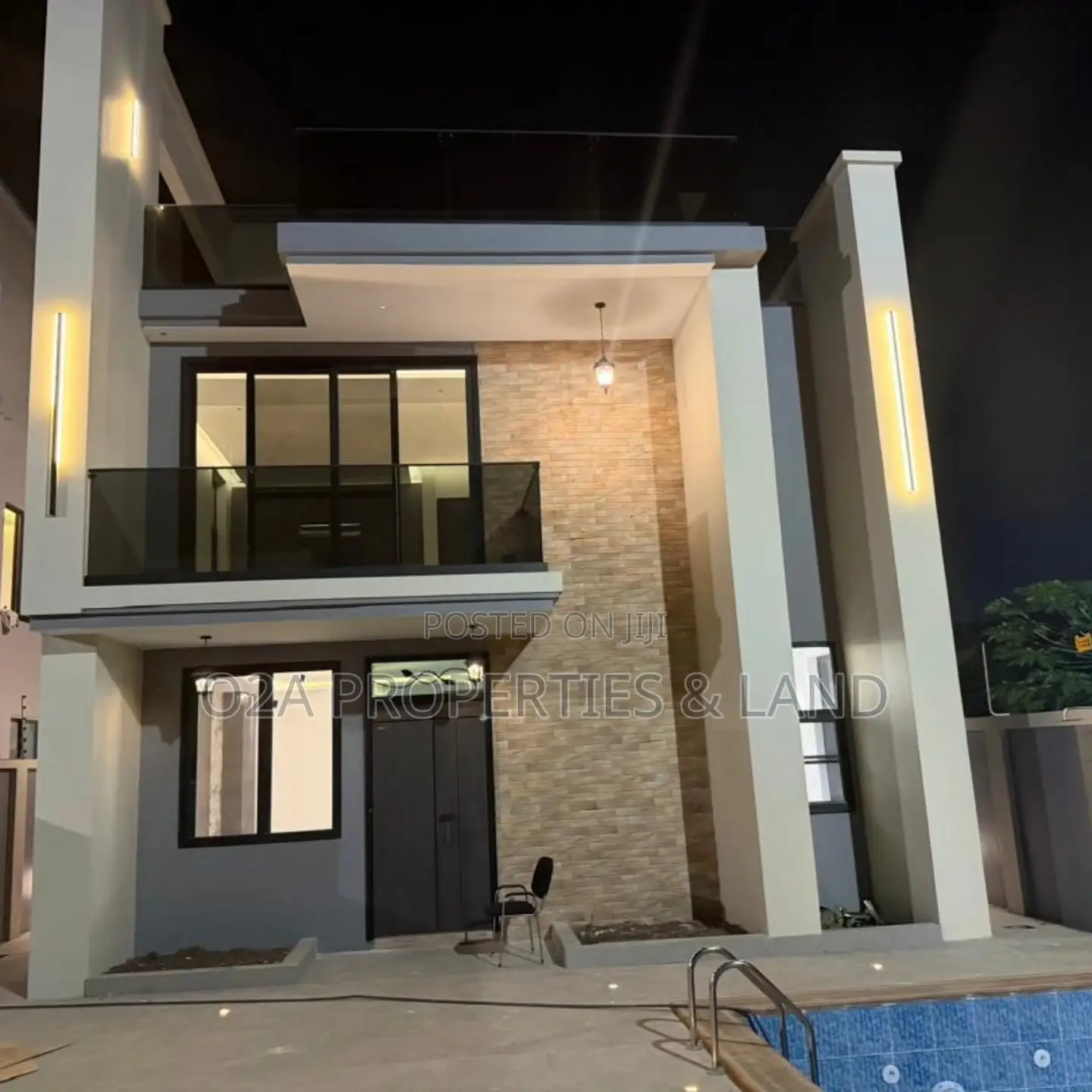 5bdrm House in Tse Addo / East for sale in Airport Residential Area