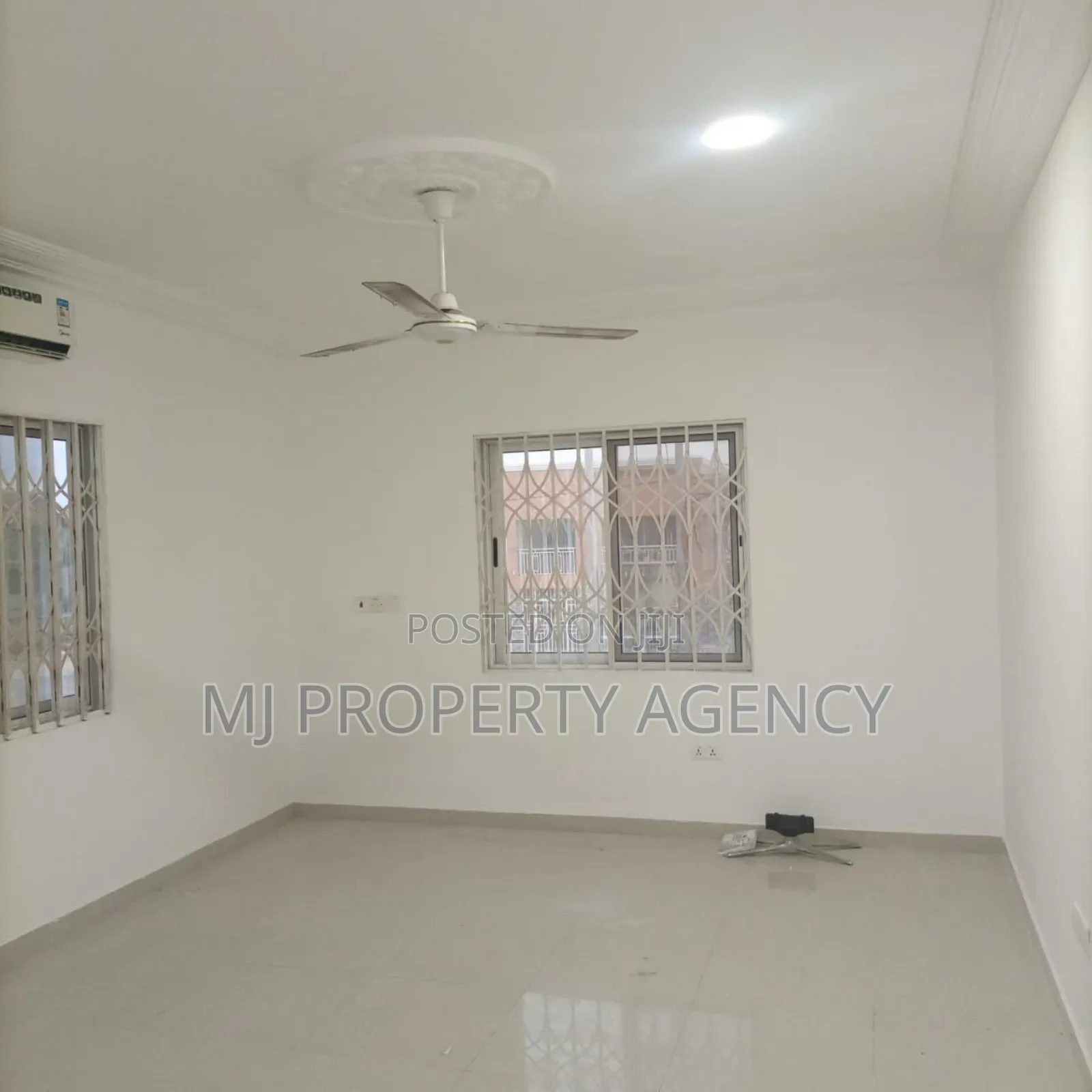 2bdrm Apartment in Community 25, Tema Metropolitan for rent in Tema Metropolitan