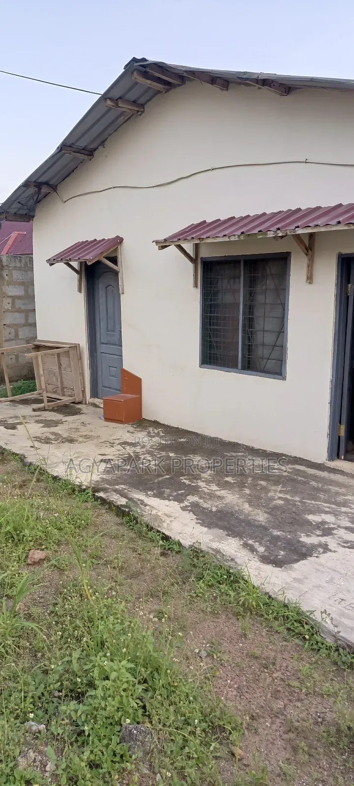 2bdrm House in Ardeman, Amasaman for sale in Amasaman