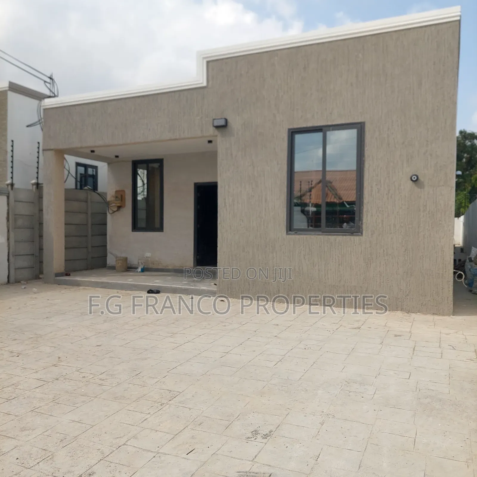 4bdrm House in Kg Franco Properties, Spintex for sale in Spintex