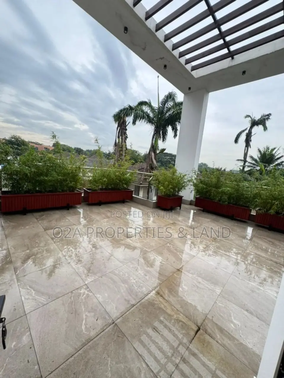 5bdrm House in Cantonments, Acquinas for sale in Acquinas