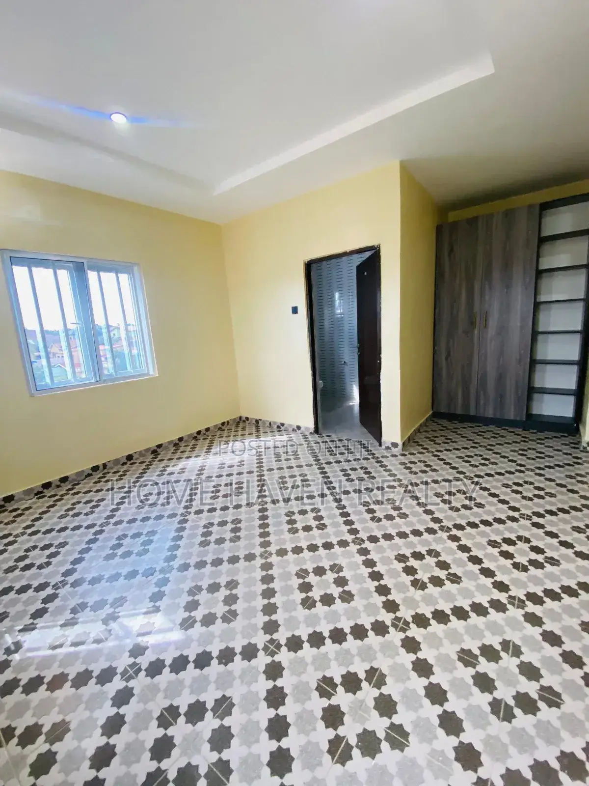 2bdrm Apartment in Ogbojo, East Legon for rent in East Legon