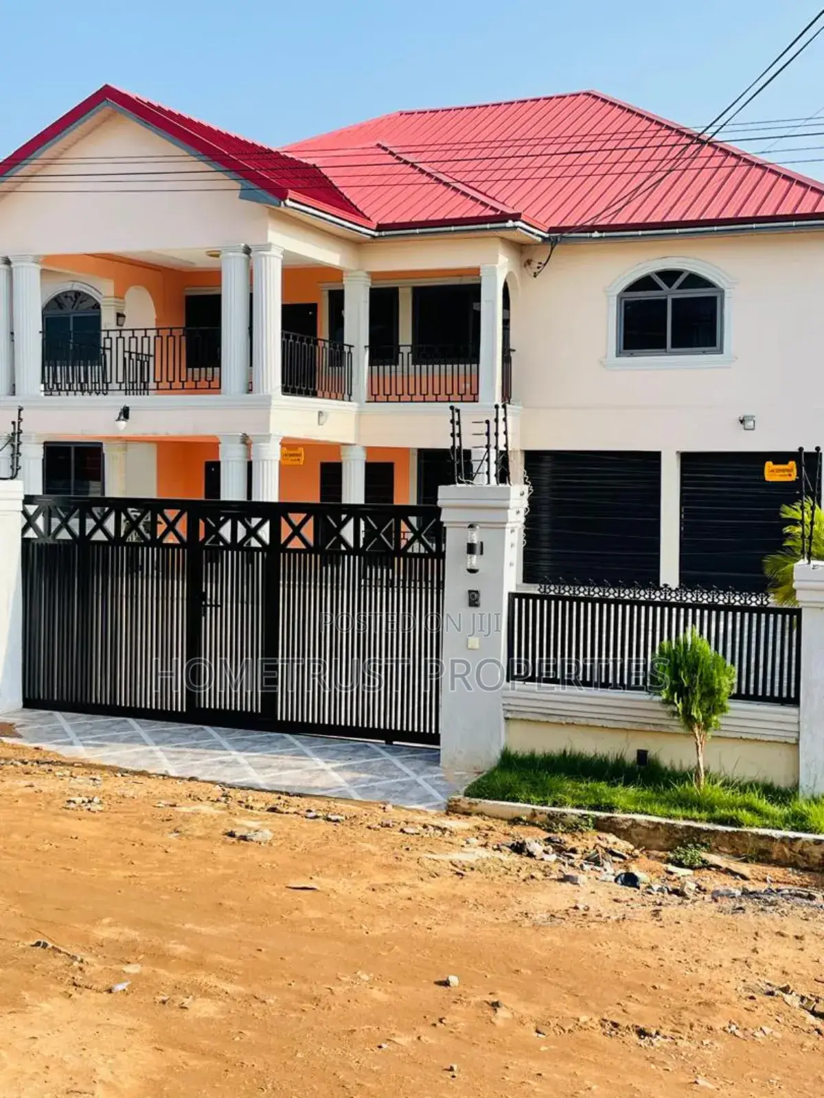 6bdrm House in Hometrust Properties, Ablekuma for sale in Ablekuma