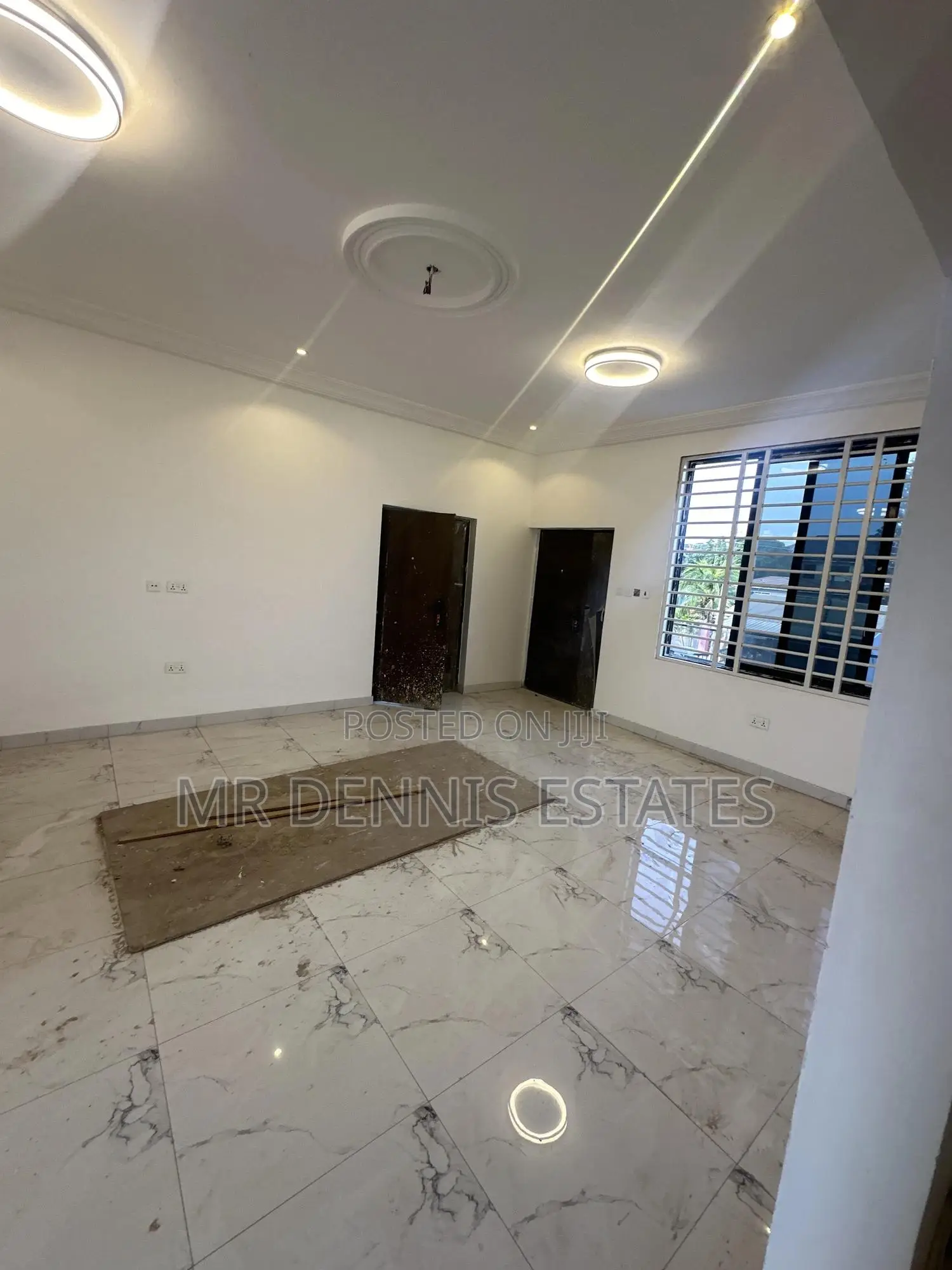 2bdrm Apartment in Westhills Mall for rent in West Hills Mall Area