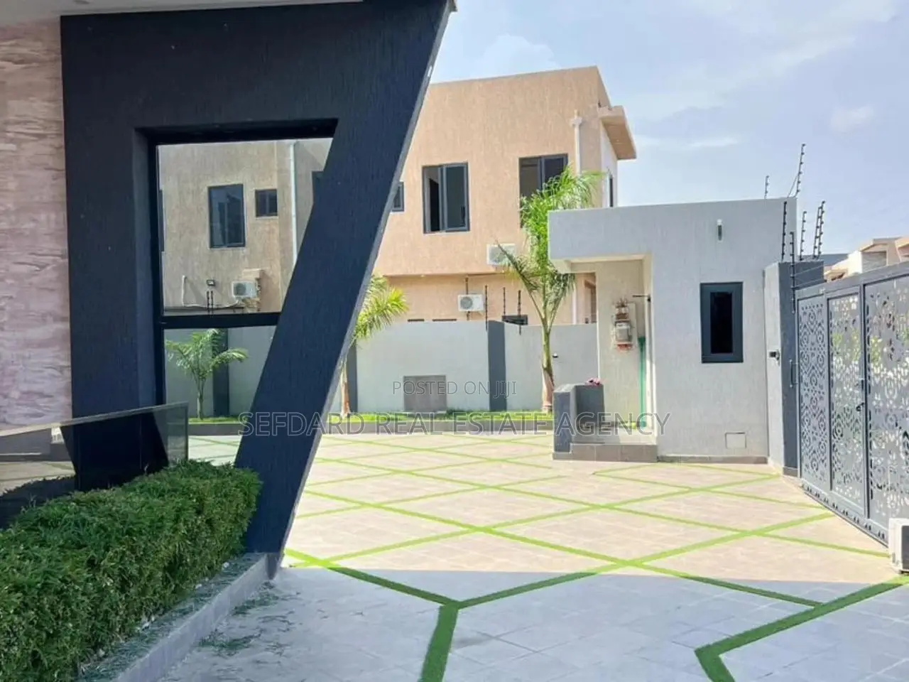 5bdrm Mansion in Tseaddo for sale in Tseaddo