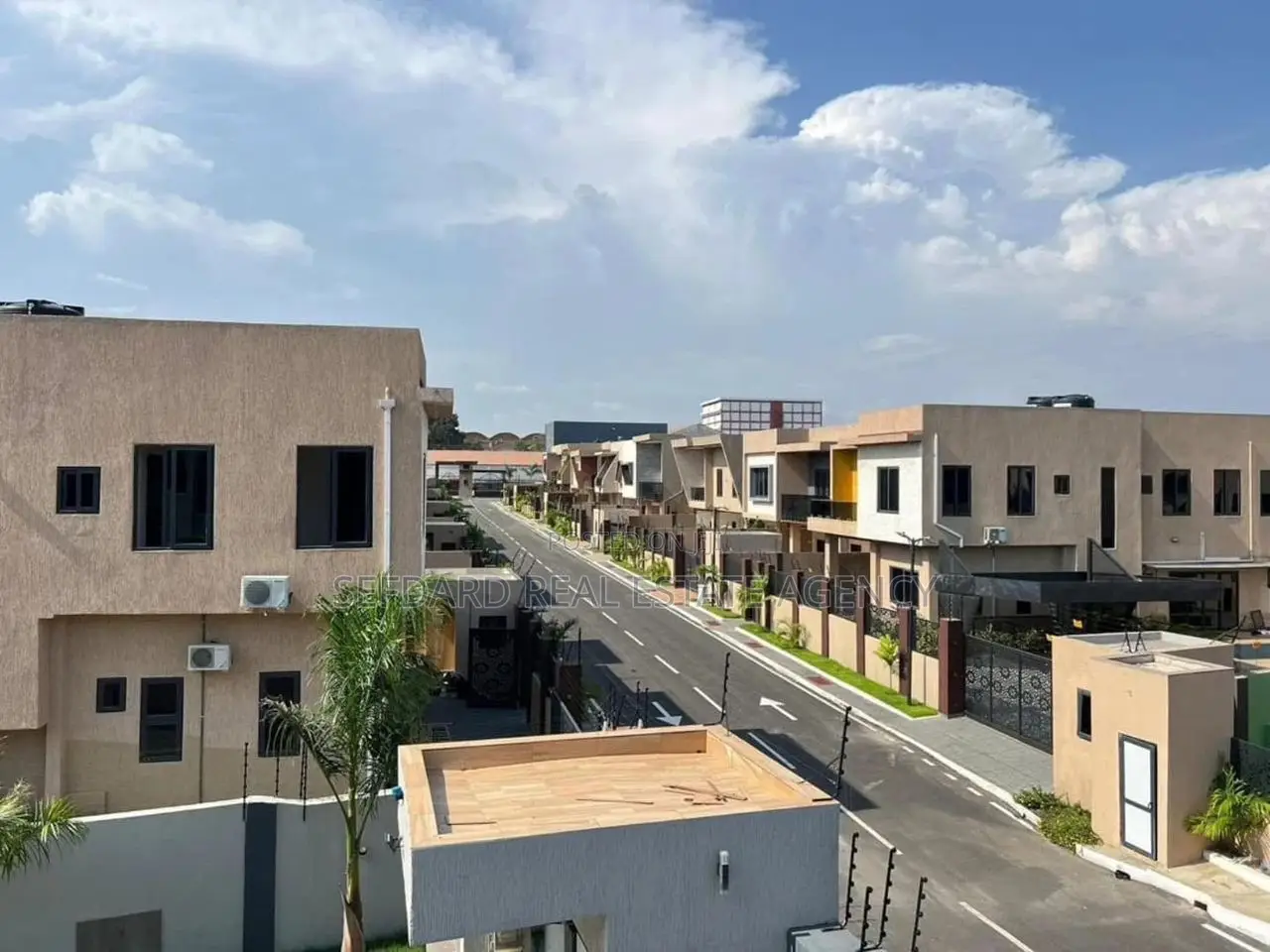 5bdrm Mansion in Tseaddo for sale in Tseaddo