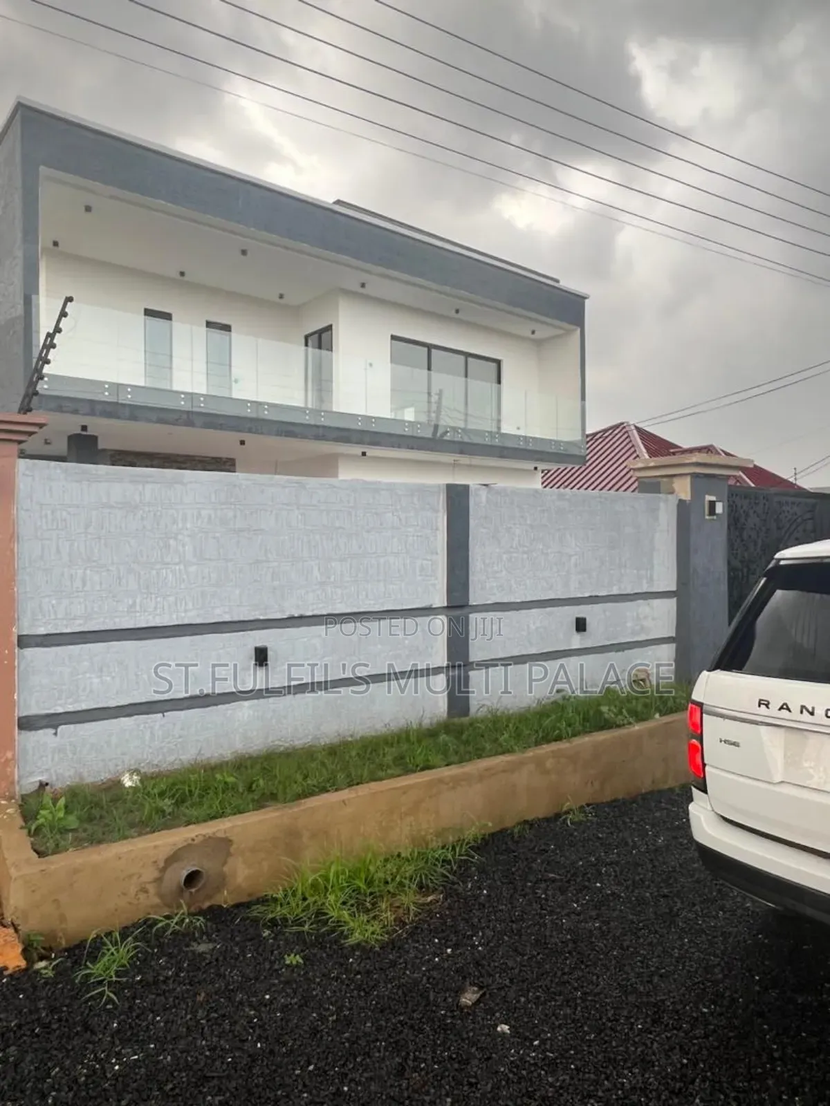 4bdrm House in Lakeside, East Legon for sale in East Legon