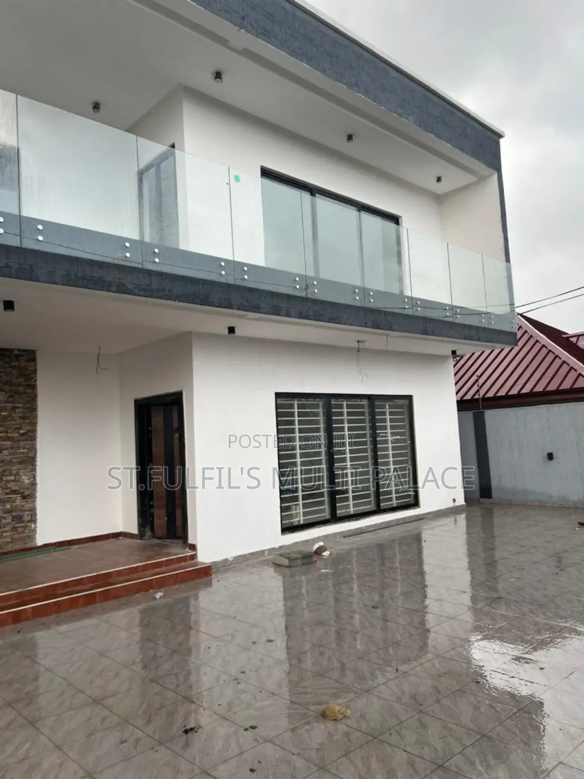 4bdrm House in Lakeside, East Legon for sale in East Legon