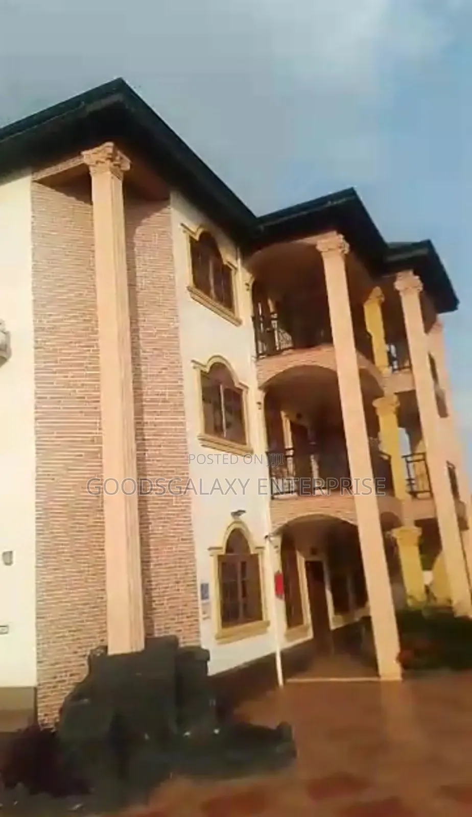 23 Rooms Beautiful Hotel for Sale at Kumasi - Kenyase Airport Road in Kumasi Metropolitan