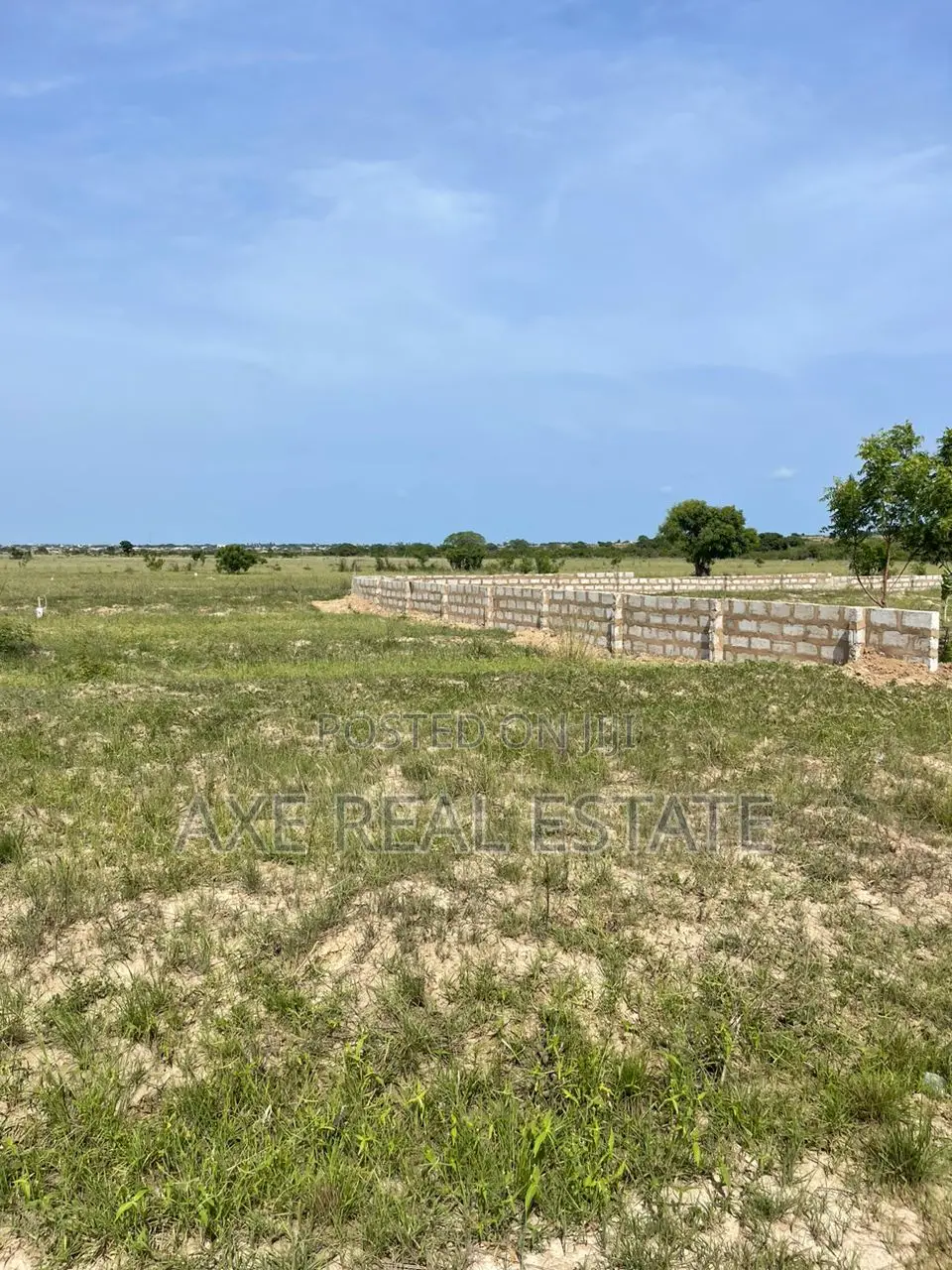 Best Prices on Estate Lands. Half Plot in New Ningo