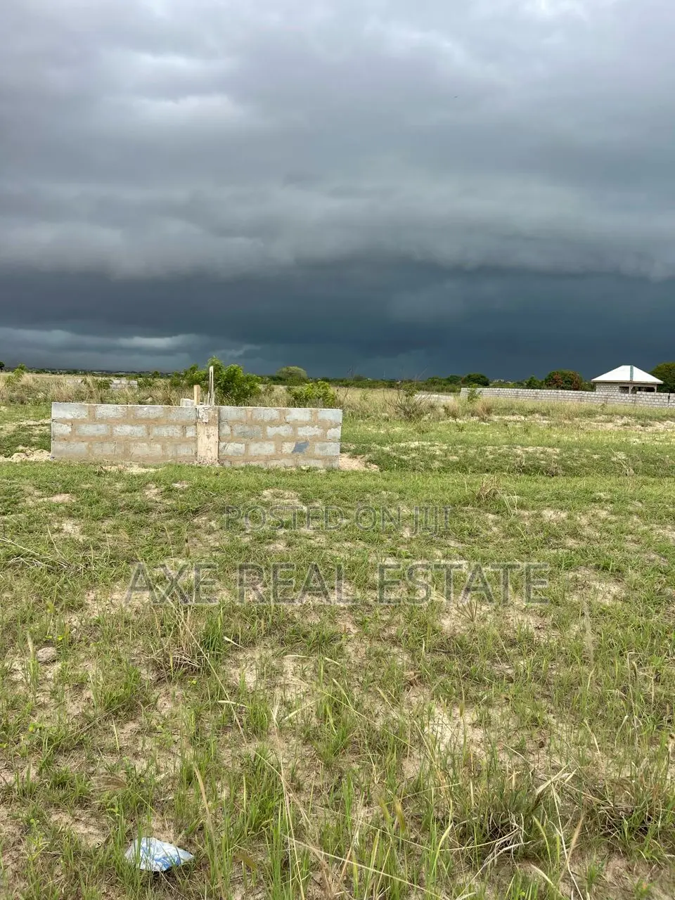 Best Prices on Estate Lands. Half Plot in New Ningo