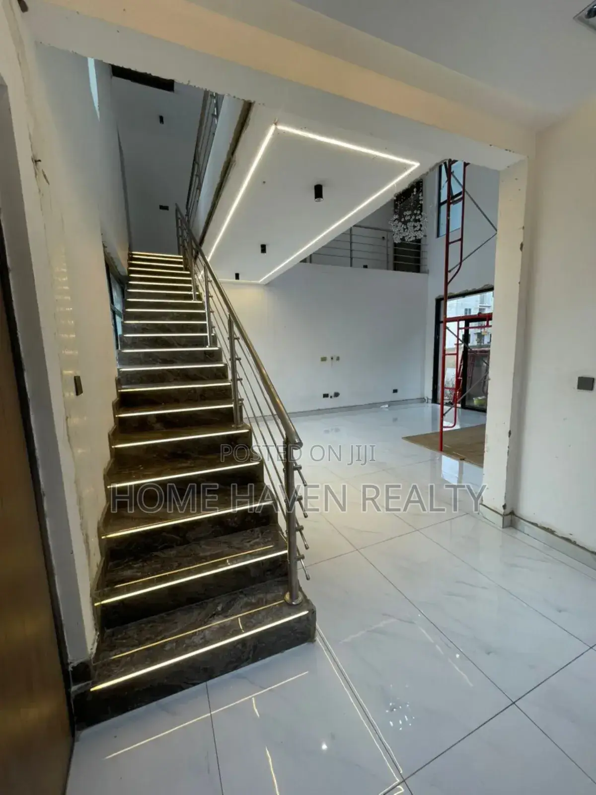 5bdrm House in Oyarifa for sale in Oyarifa