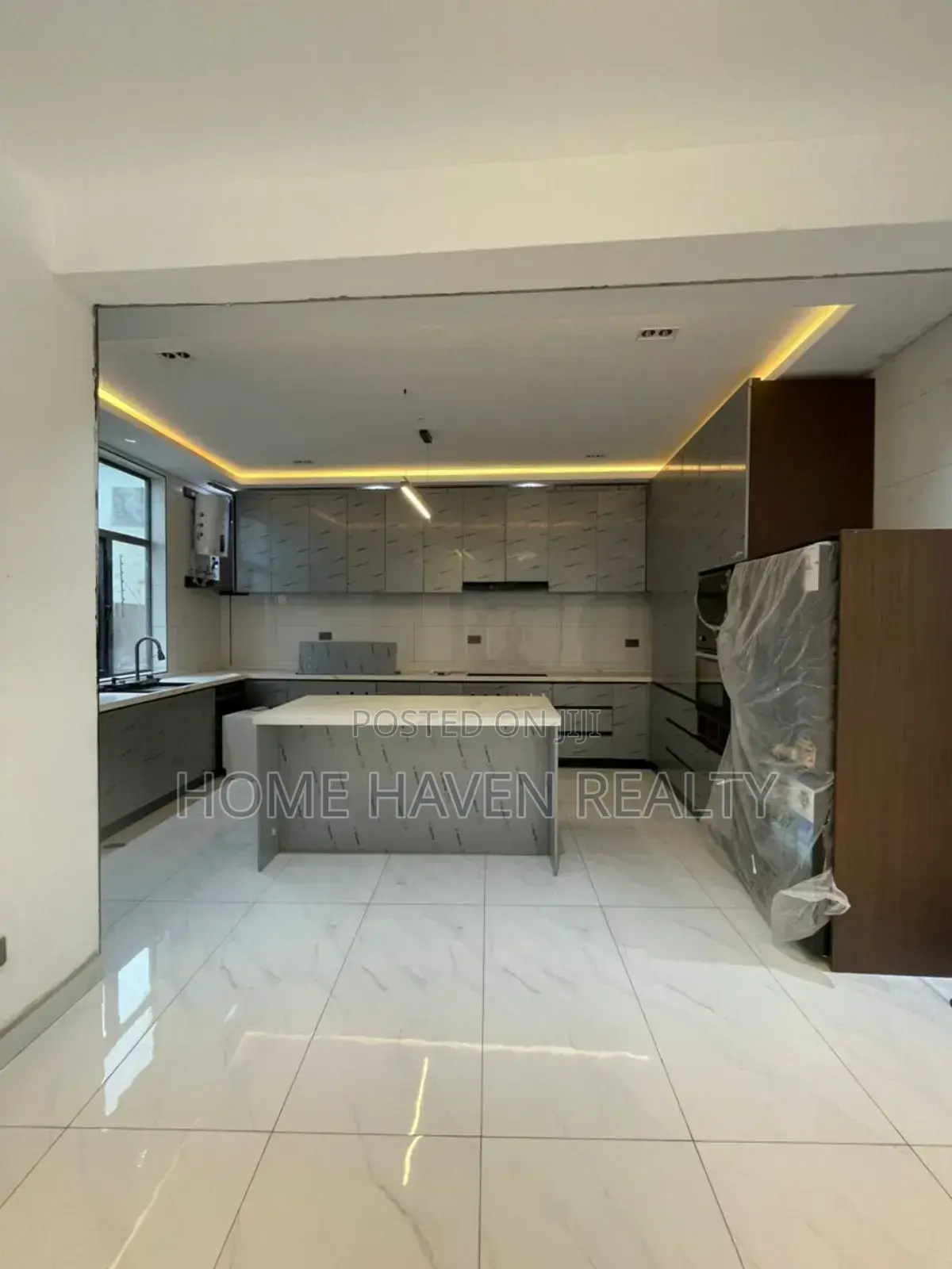 5bdrm House in Oyarifa for sale in Oyarifa