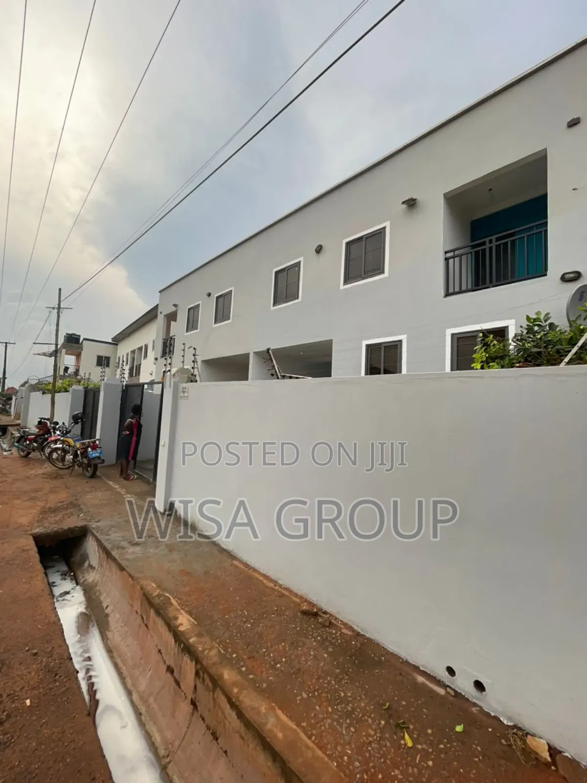 3bdrm Duplex in Wisa Group, Accra Metropolitan for rent in Accra Metropolitan