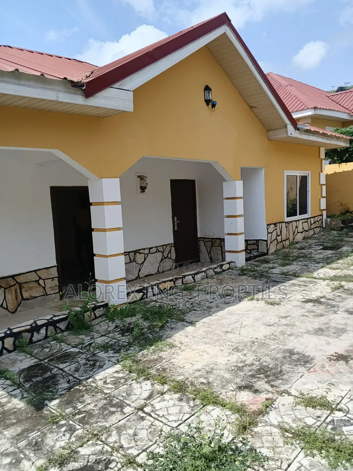 2bdrm House in Oyarifa for rent in Oyarifa