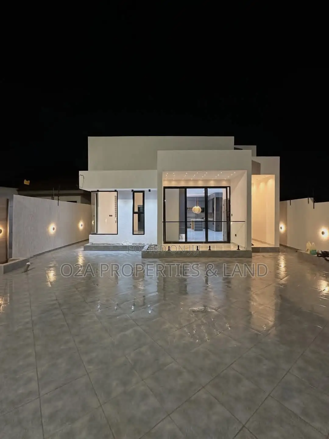 3bdrm House in Ashaley Botwe, Lake Side Estate for sale in Lake Side Estate