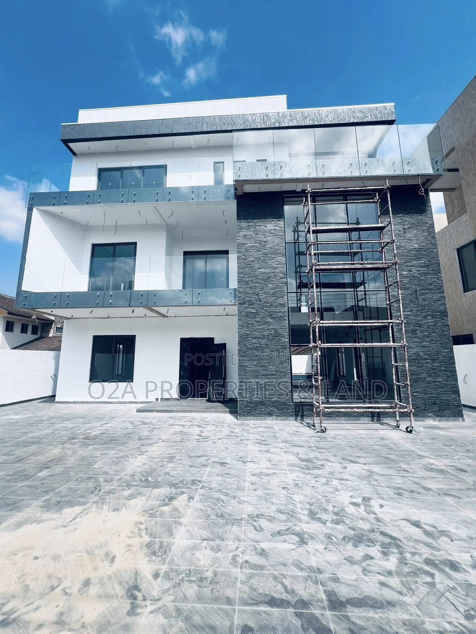 4bdrm House in Adjiringanor, Ability for sale in Ability