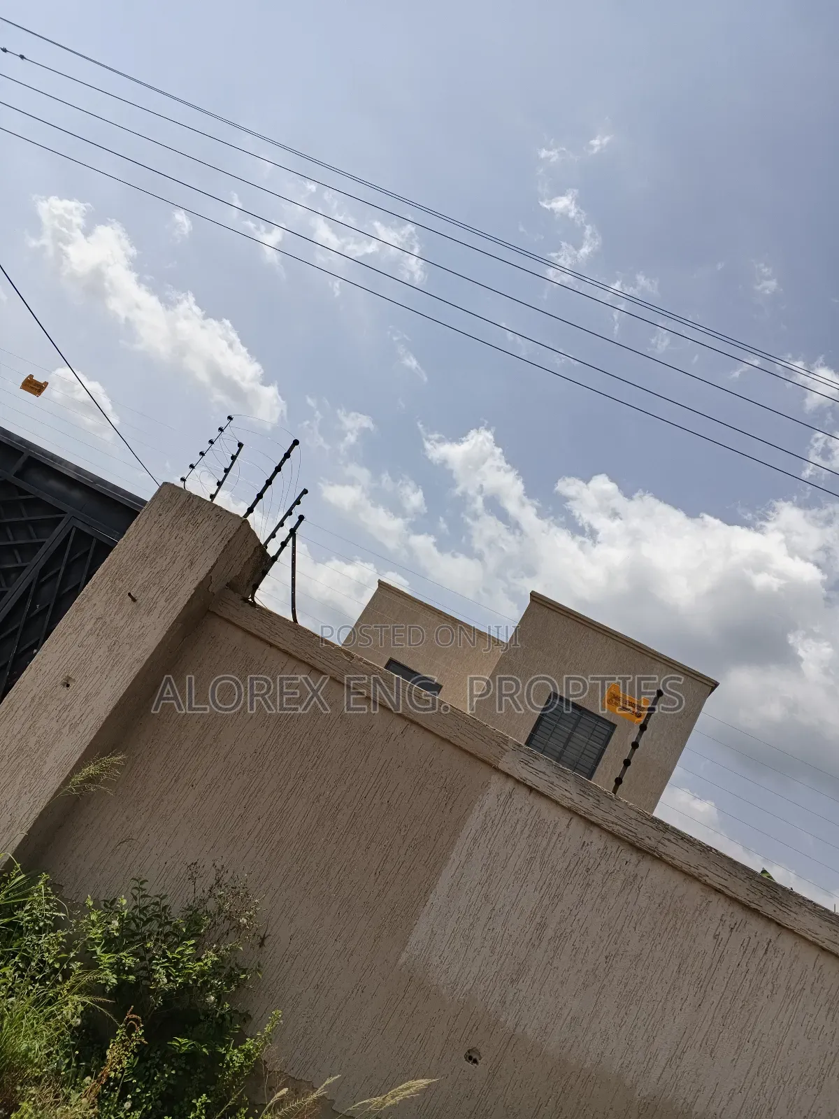 4bdrm House in Ayi Mensa, Oyarifa for sale in Oyarifa