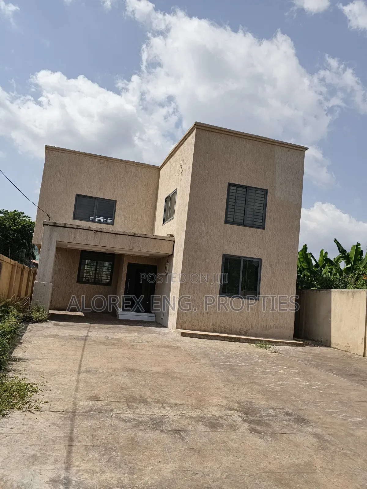 4bdrm House in Ayi Mensa, Oyarifa for sale in Oyarifa