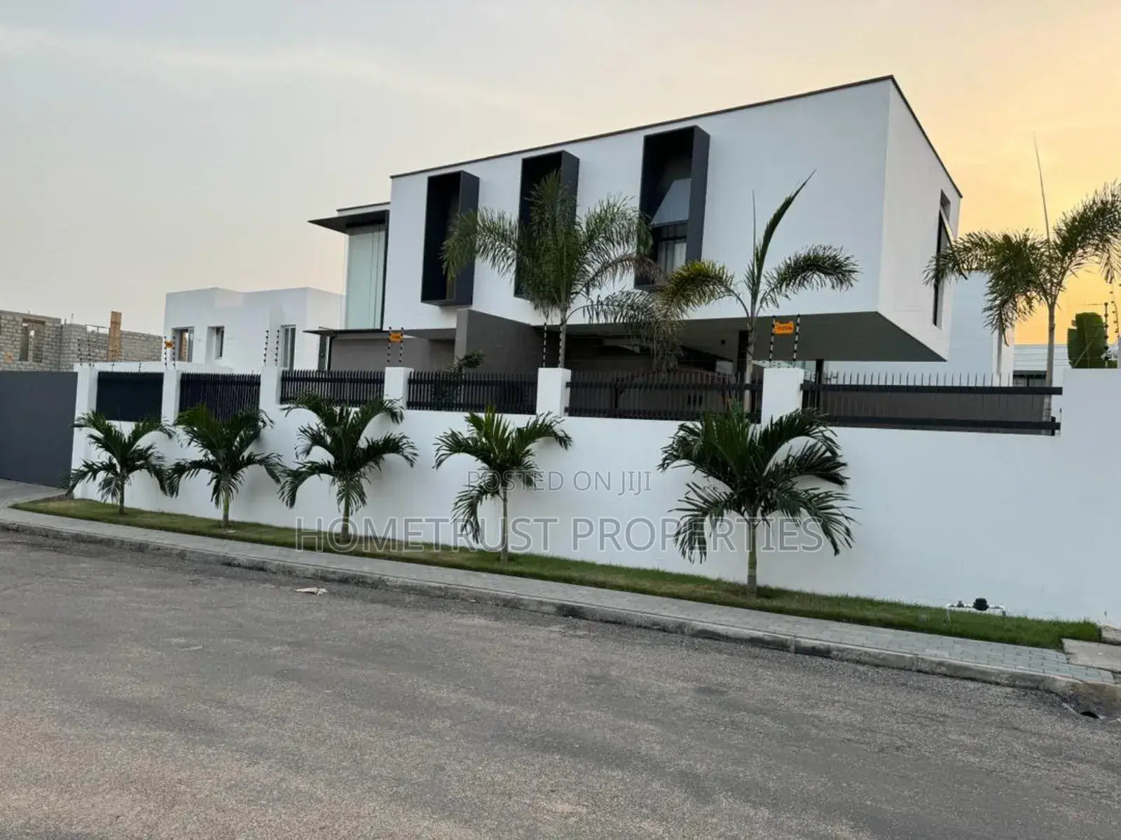 4bdrm Mansion in Hometrust Properties, Airport Residential Area in Airport Residential Area