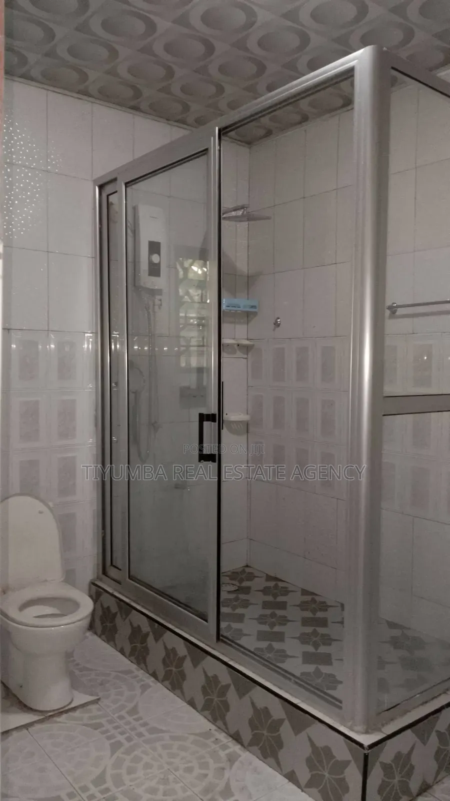 4bdrm Apartment in Tiyumba Real Estate, Pillar 2 for rent in Pillar 2