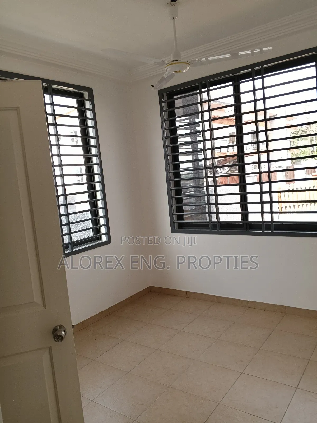 3bdrm House in Amanfro, Adenta for sale in Adenta