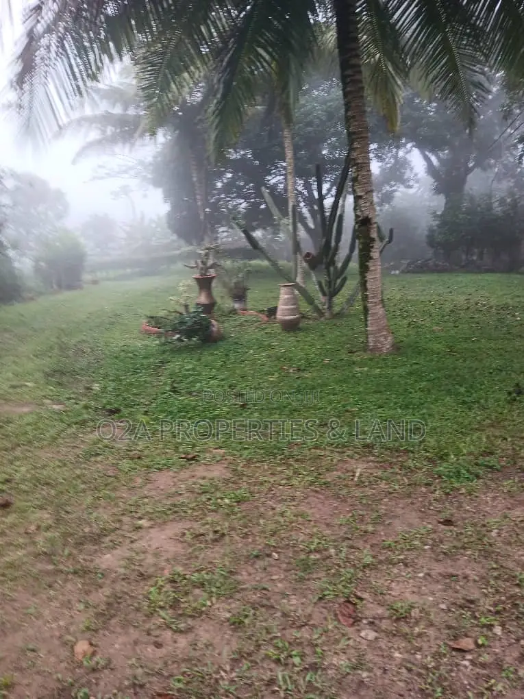 4bdrm House in Aburi Paduasi Lodge for sale in Aburi