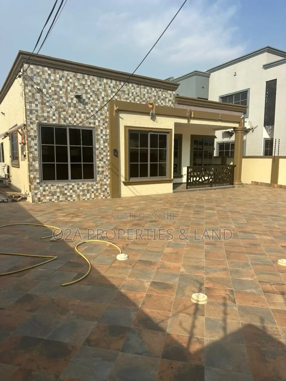 3bdrm House in Ashaley Botwe By, School Junction for sale in School Junction