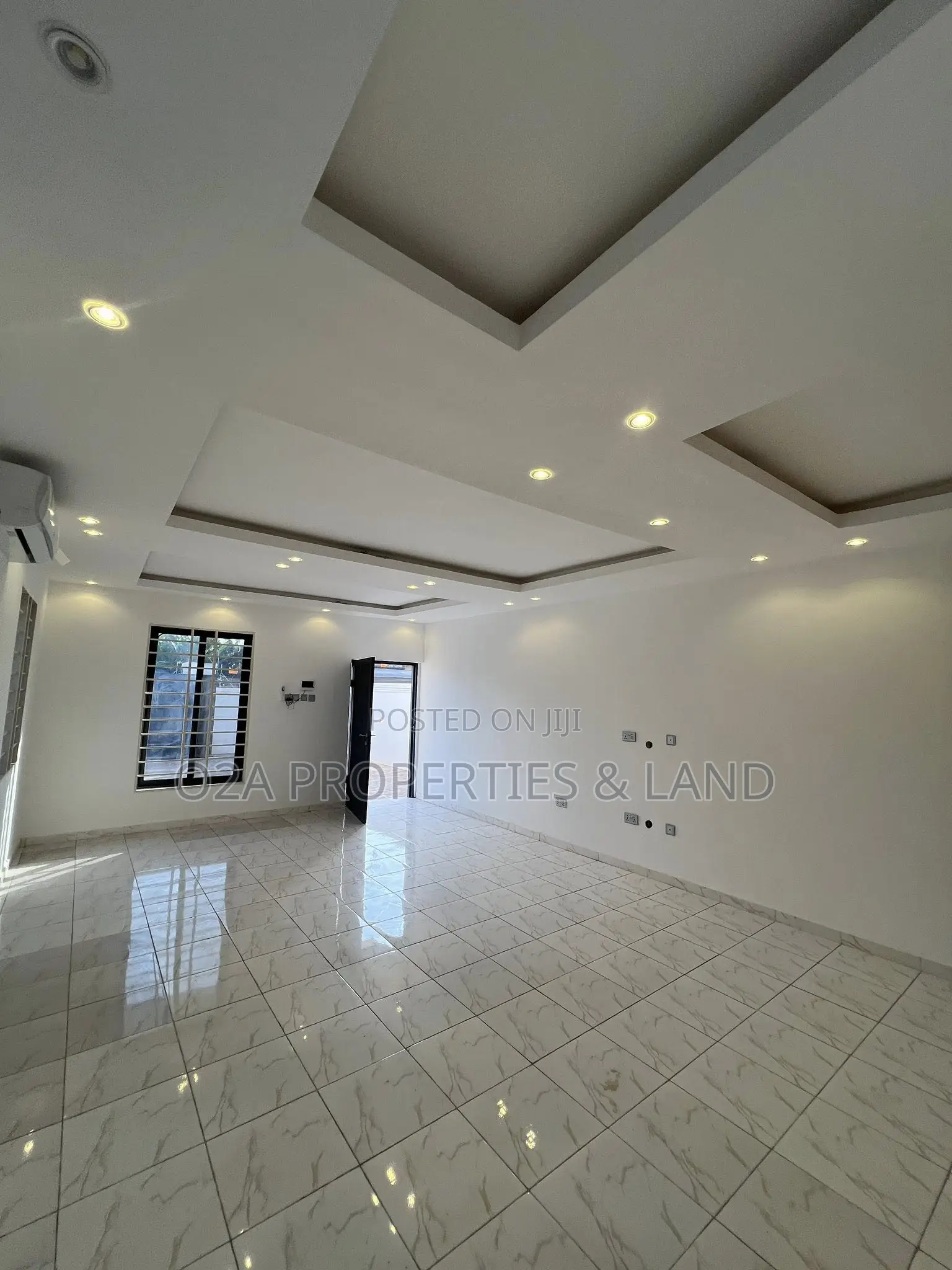 4bdrm House in Ashaley Botwe, Lake Side Estate for rent in Lake Side Estate