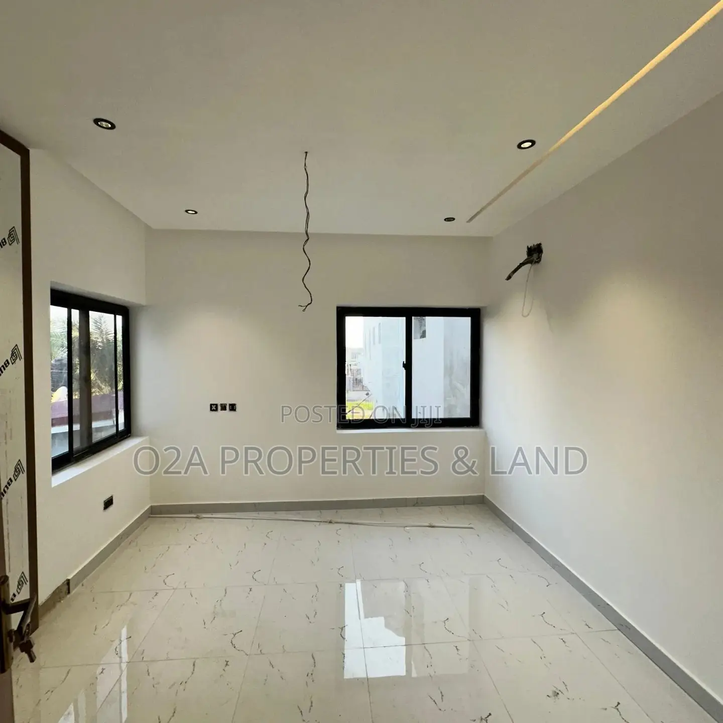 4bdrm House in Lakeside Estate for sale in Lake Side Estate