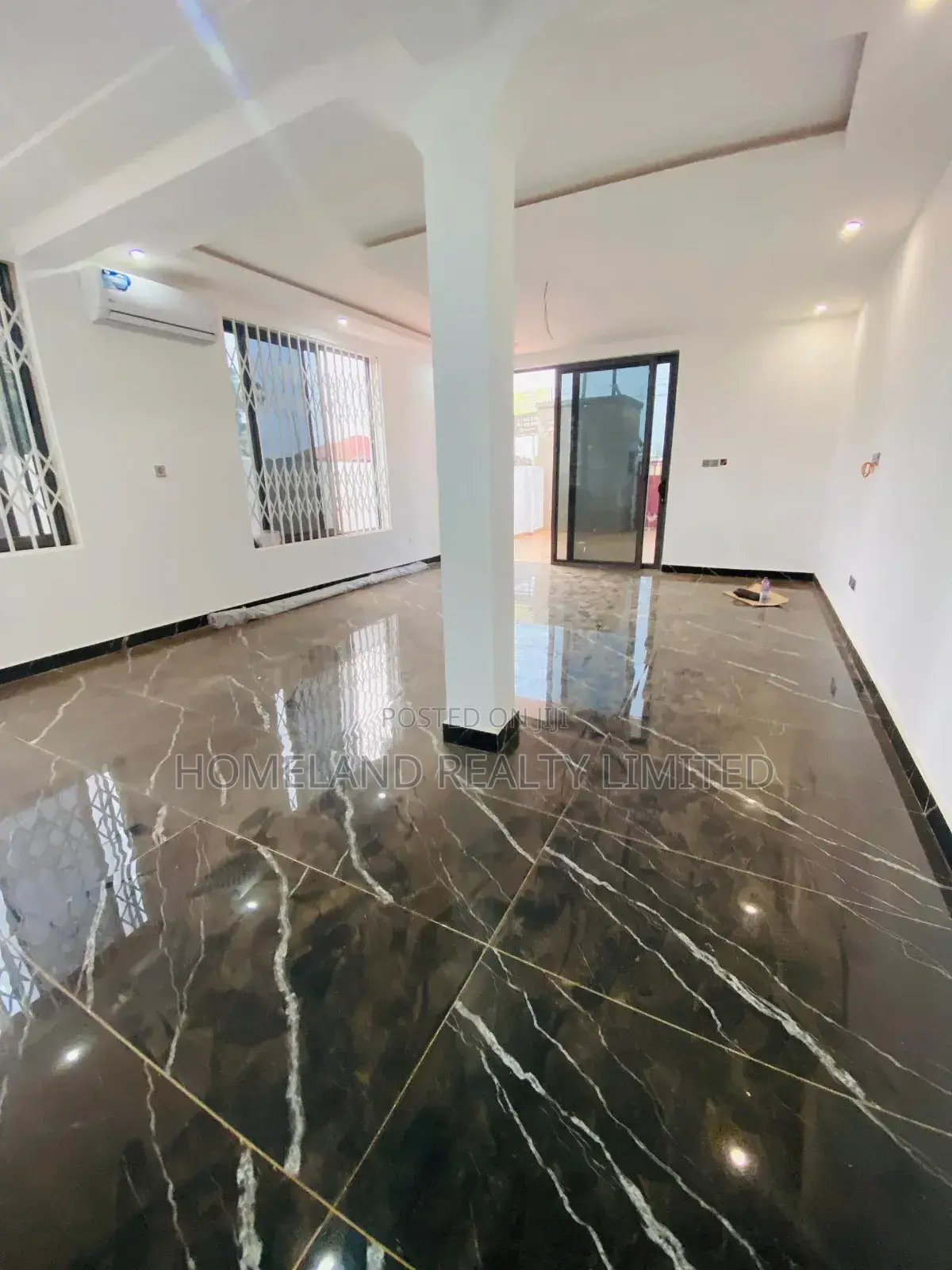 2bdrm Duplex in Oyarifa for sale in Oyarifa