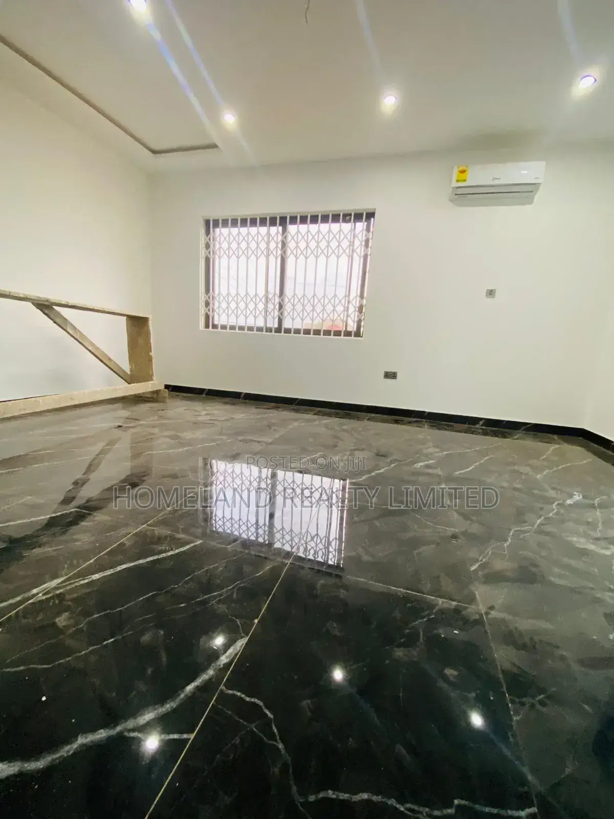 2bdrm Duplex in Oyarifa for sale in Oyarifa