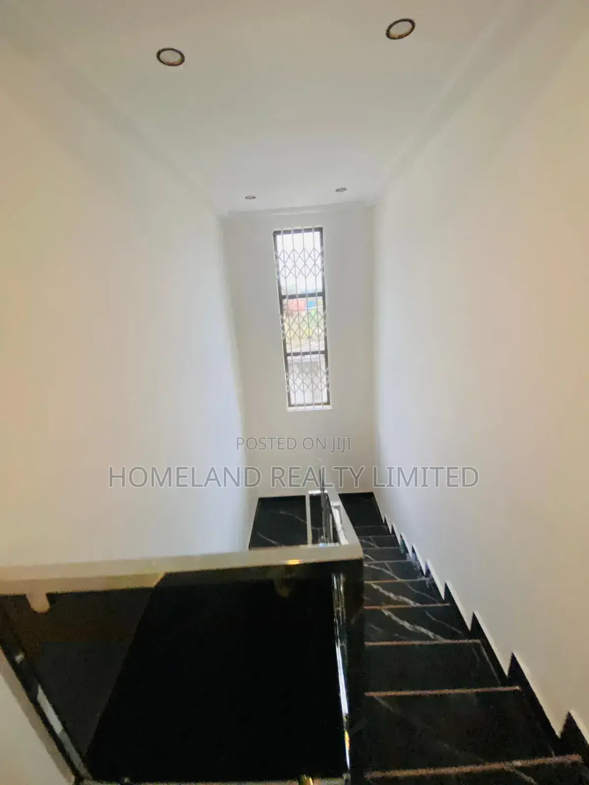 2bdrm Duplex in Oyarifa for sale in Oyarifa