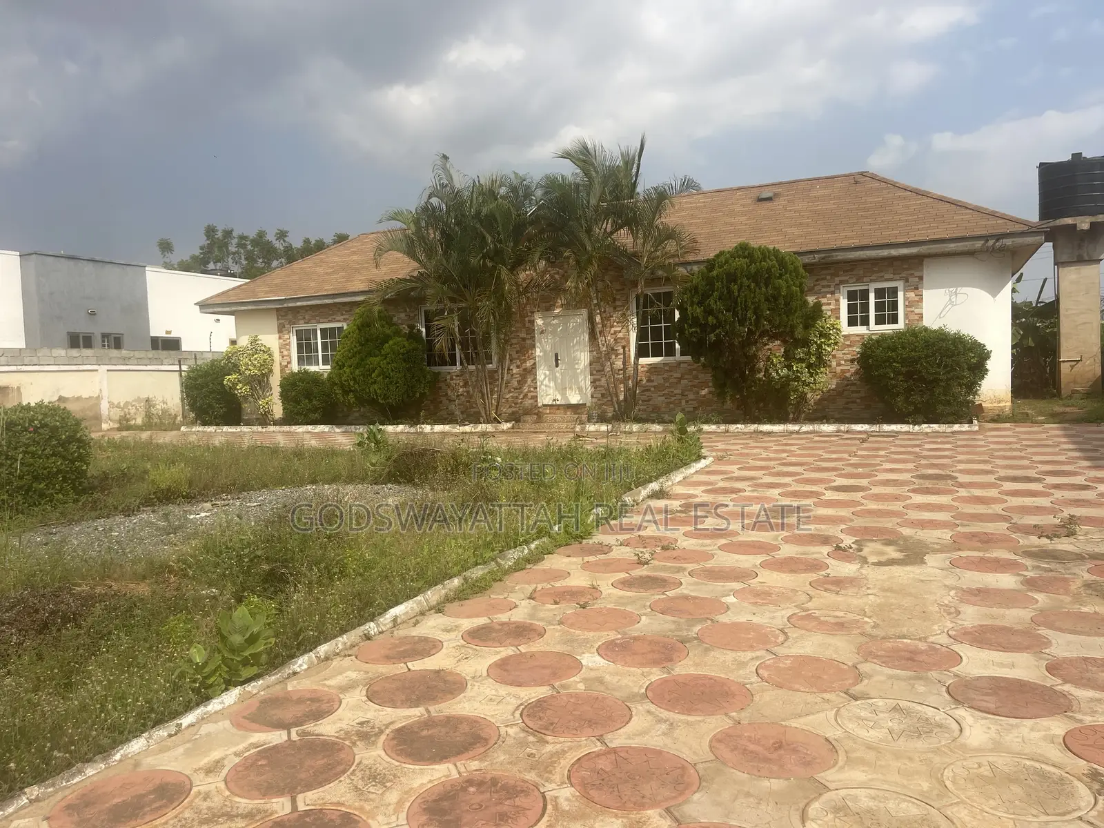 2bdrm House in East Legon, Adjiriganor for rent in Adjiriganor