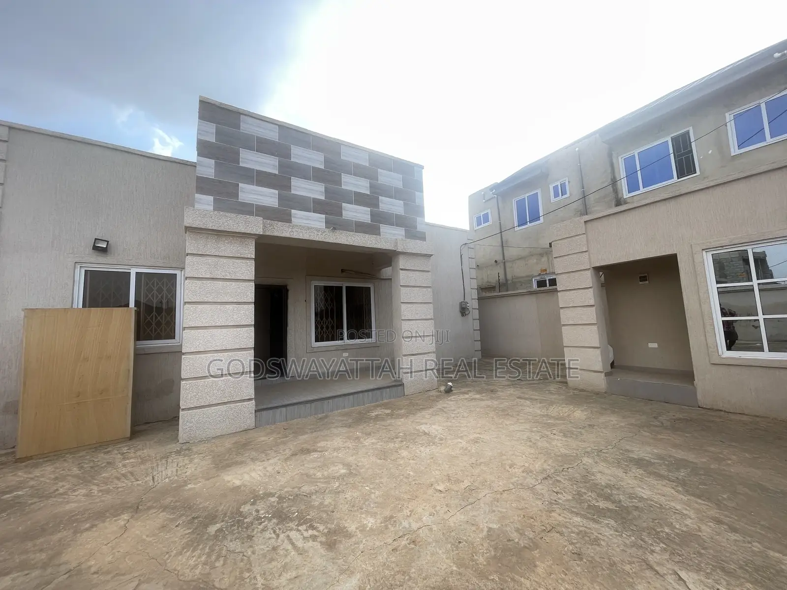 3bdrm House in East Legon, Adjiriganor for rent in Adjiriganor