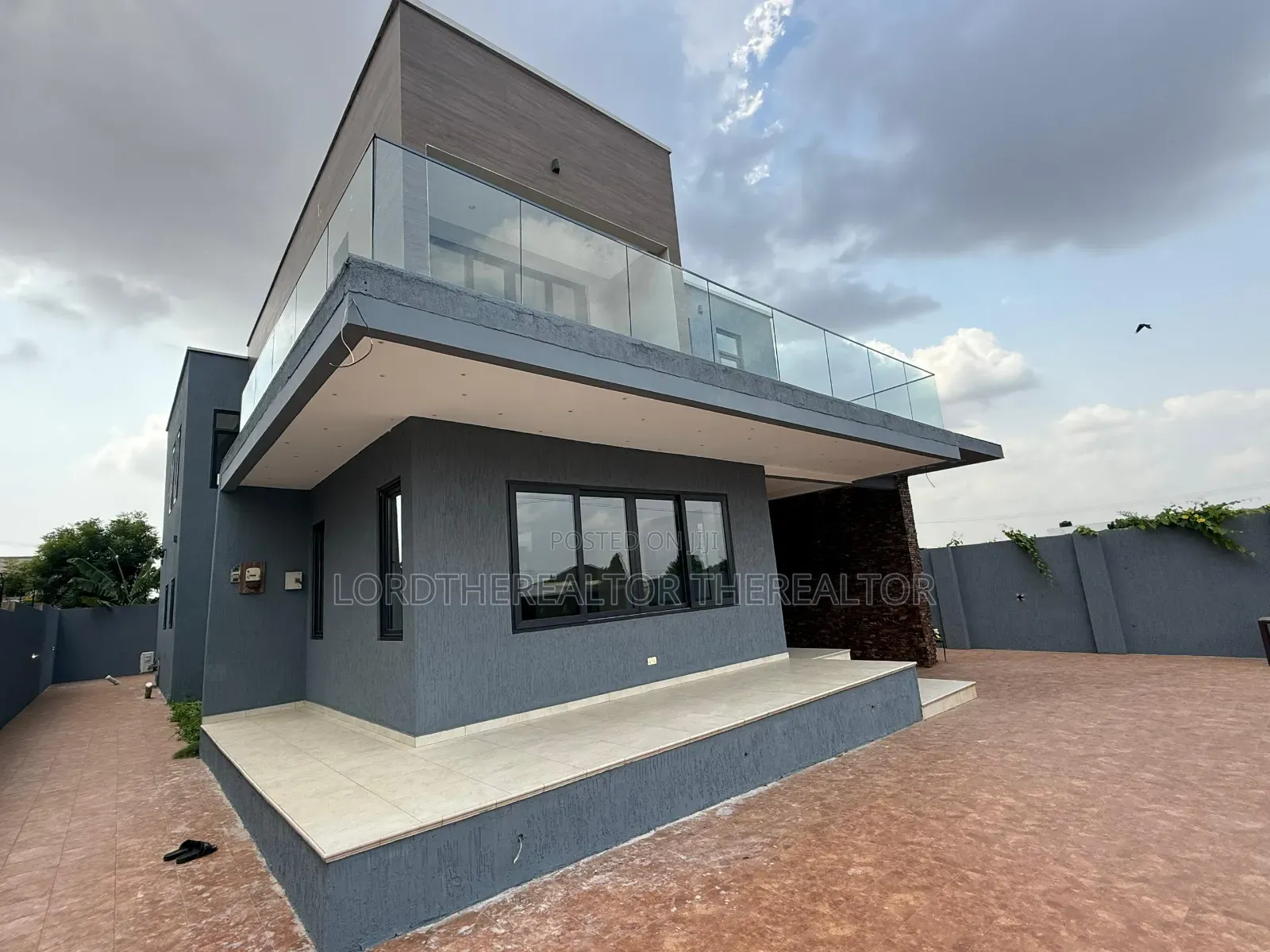 Furnished 4bdrm Villa in Lord Therealtor, East Legon for sale in East Legon