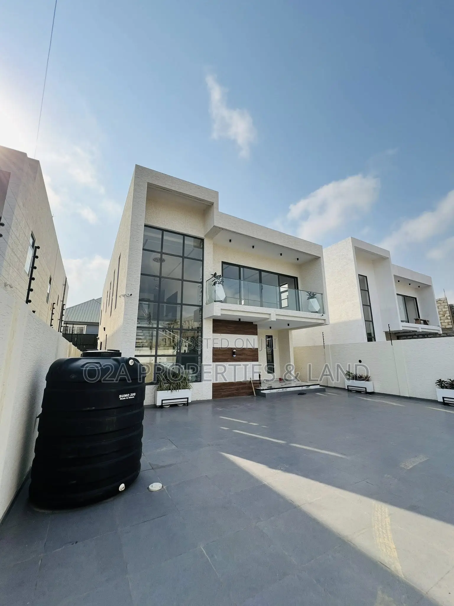 4bdrm House in East Legon Hills for sale in New Legon