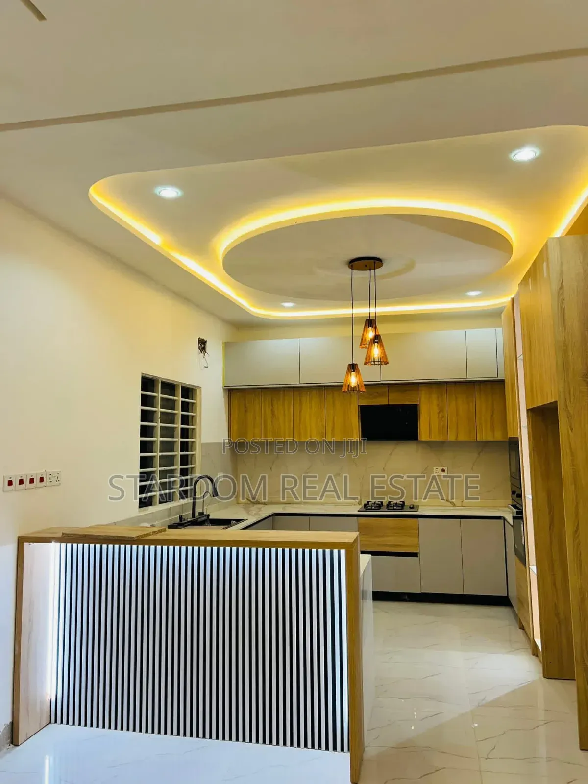 3bdrm Bungalow in Lakeside Estate for sale in Lake Side Estate