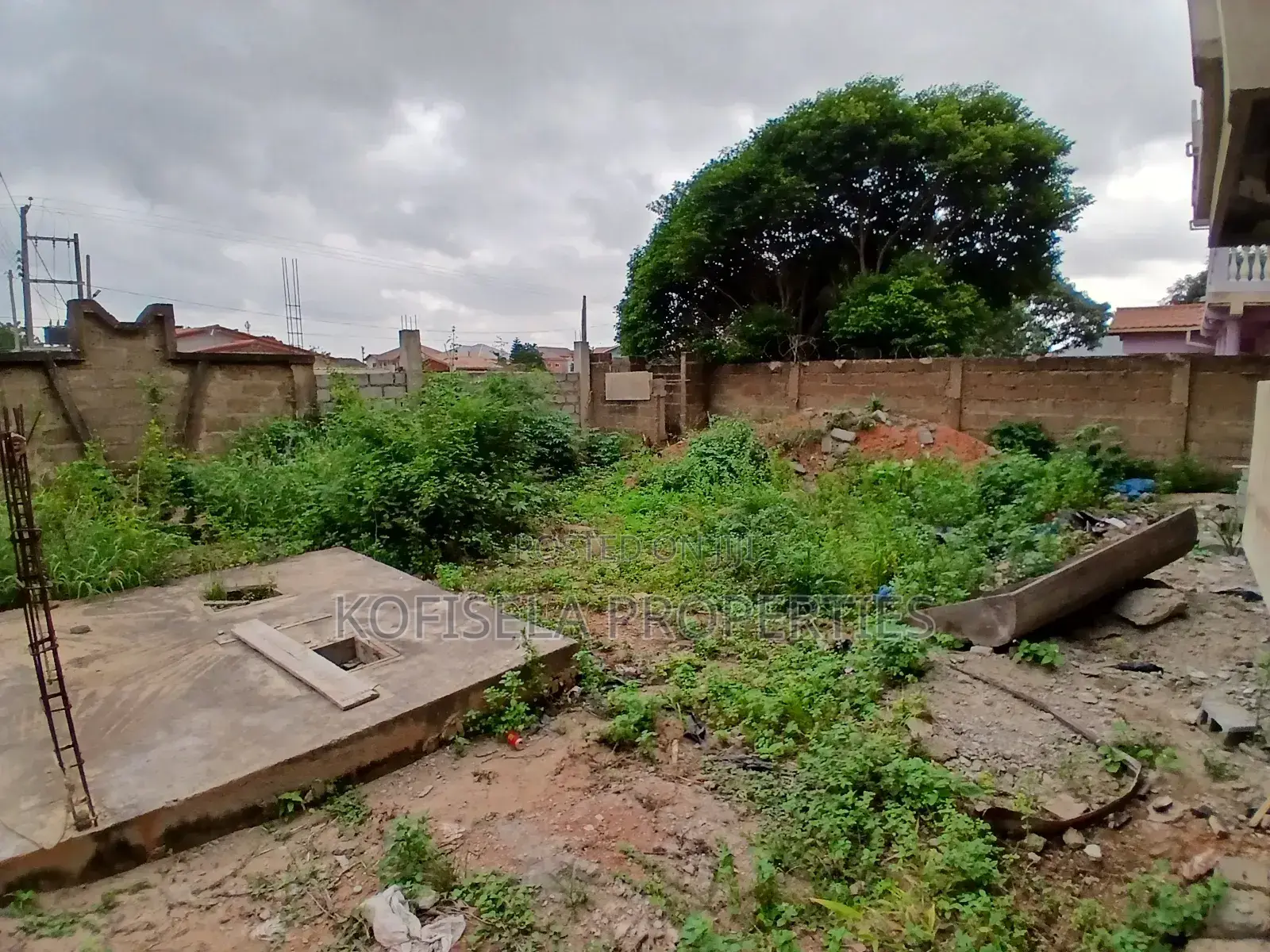 4bdrm Townhouse/Terrace in Kofisela Properties, North Legon for sale in North Legon