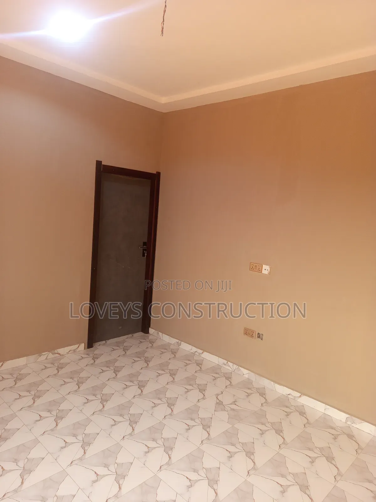 Mini Flat in Lovey'S Construction, Dodowa for rent in Dodowa