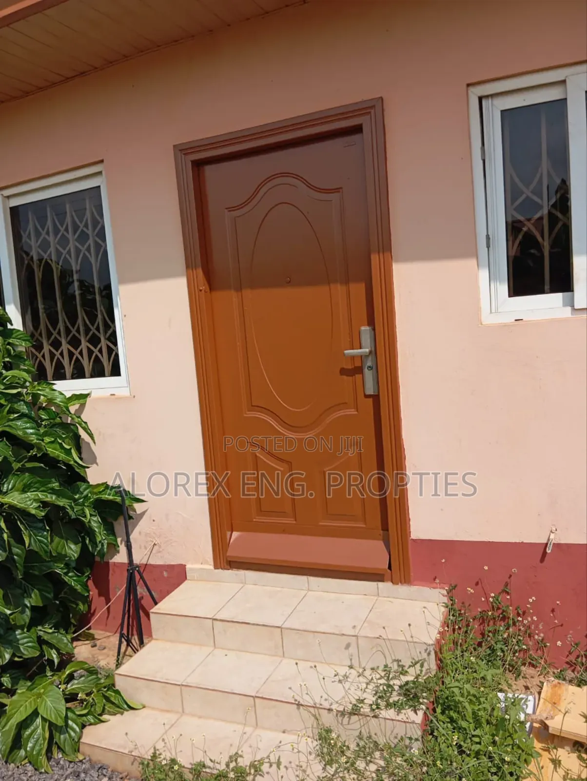 3bdrm House in Amanfro, Adenta for rent in Adenta