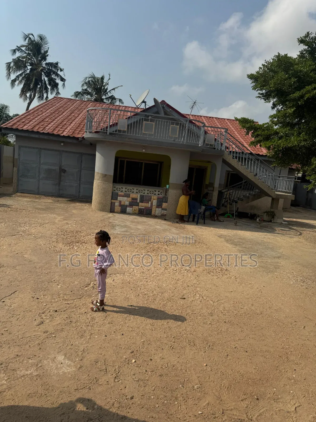 4bdrm Apartment in Kg.Franco Properties, Dansoman for rent in Dansoman