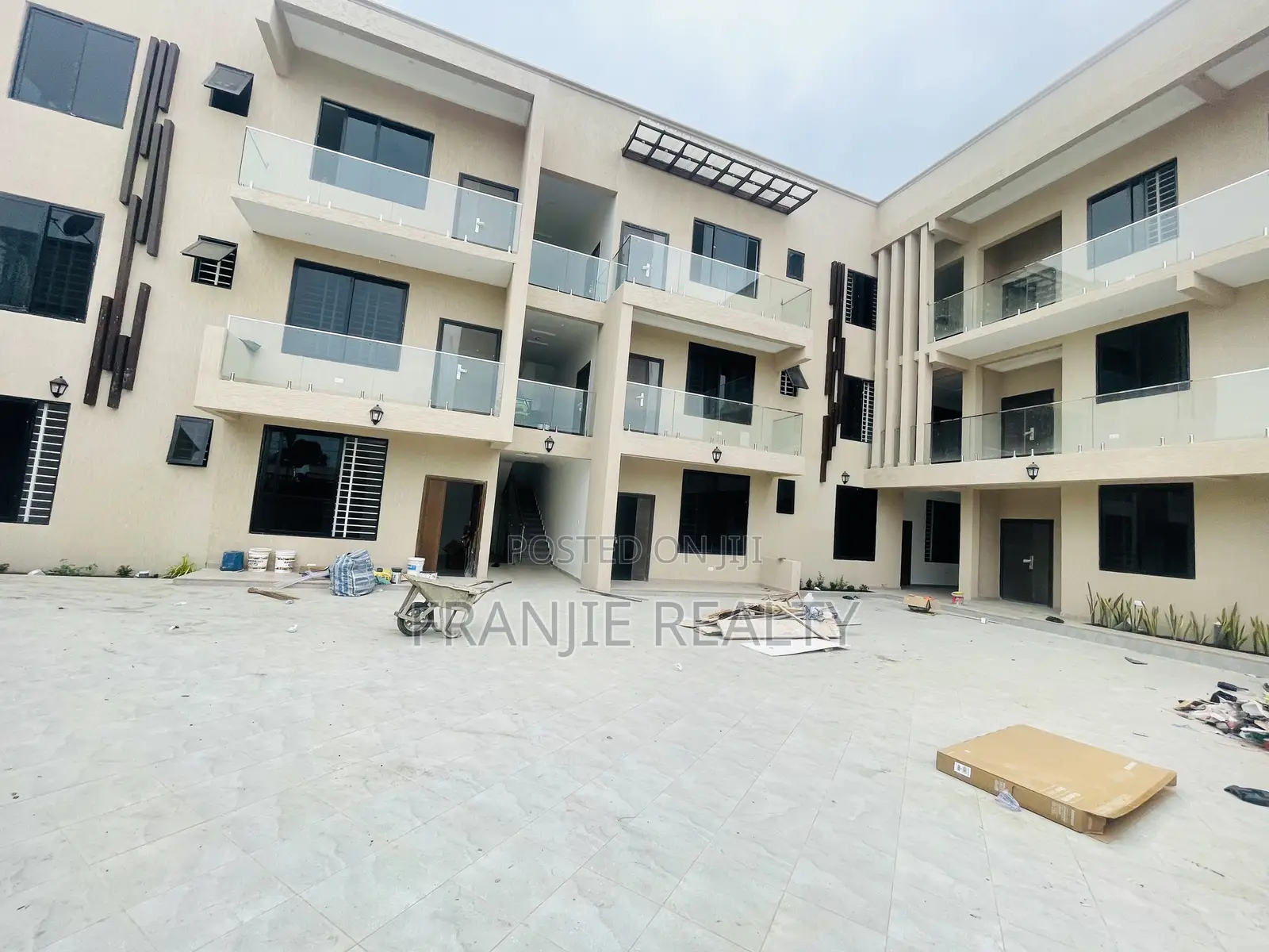 2bdrm Apartment in Franjie Realty, Weija for rent in Weija
