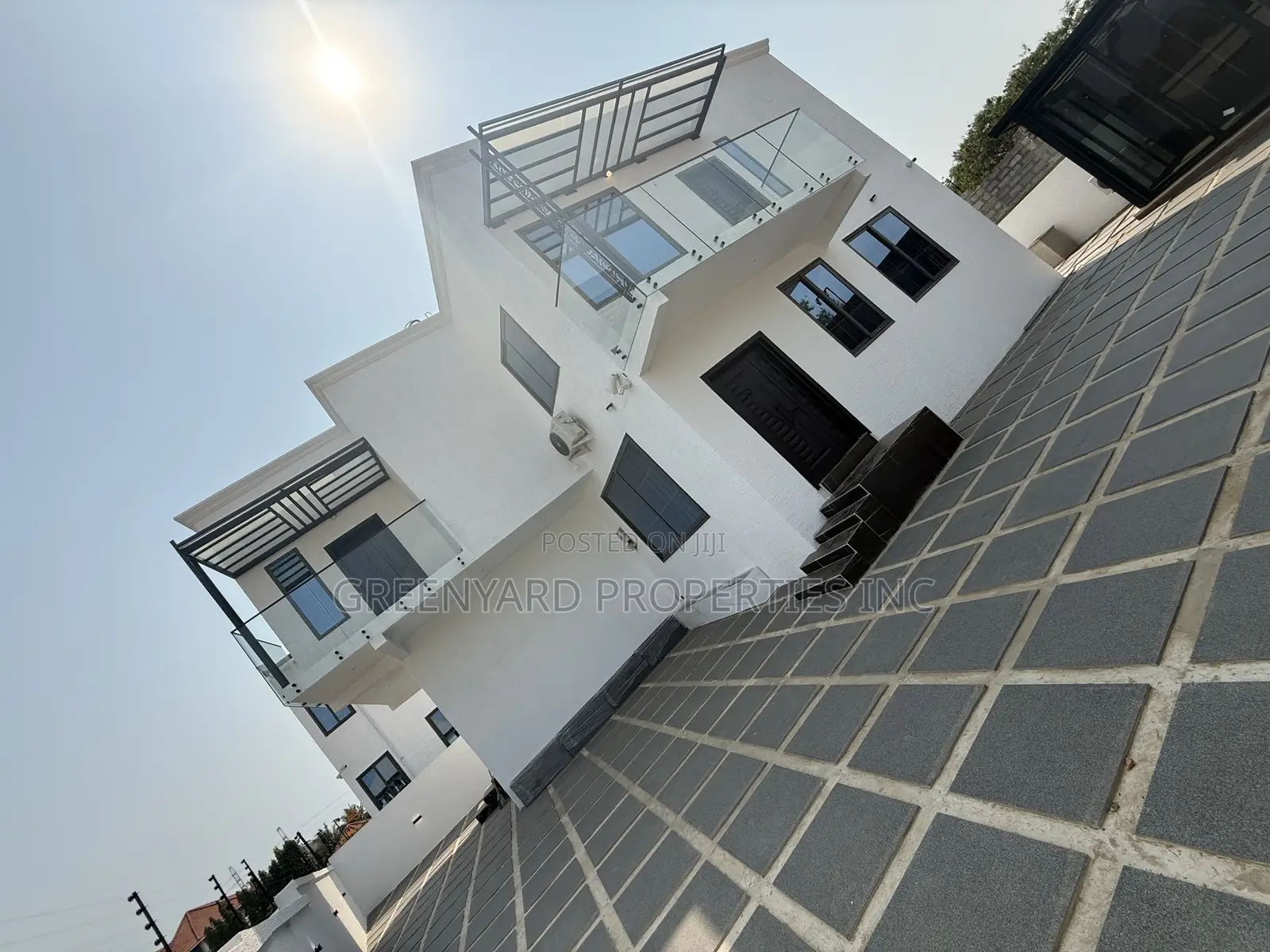 4bdrm Duplex in Trasacco, Adjiriganor for rent in Adjiriganor