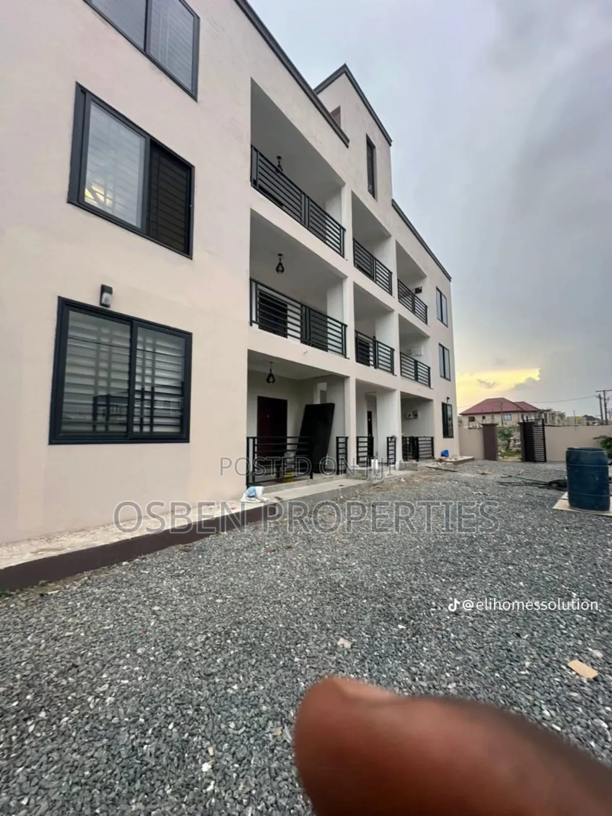 2bdrm Apartment in Osben Properties, Lashibi for rent in Lashibi
