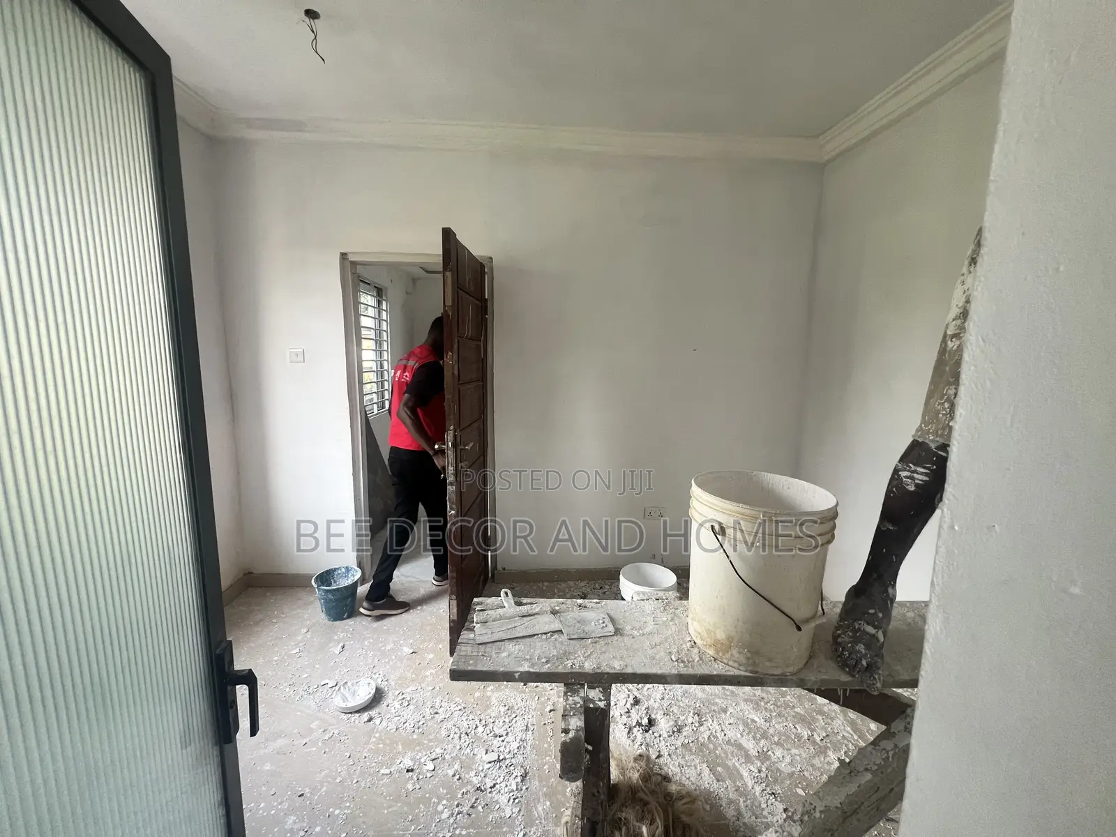 1bdrm Room & Parlour in Bee Decor & Homes, Old Ashomang for rent in Old Ashomang