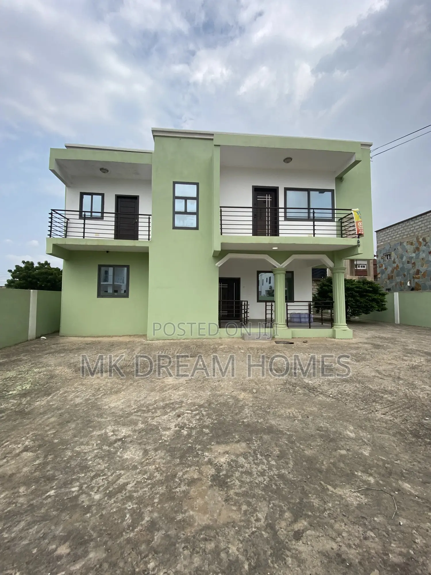 5bdrm House in Lake Side Estate for sale in Lake Side Estate