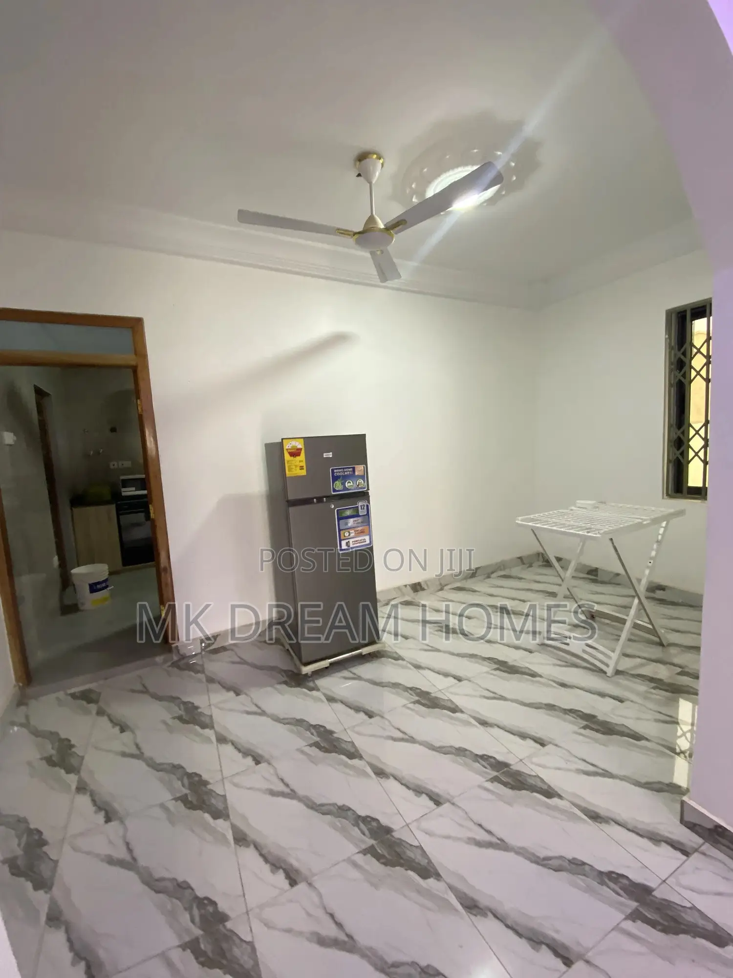 5bdrm House in Lake Side Estate for sale in Lake Side Estate